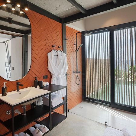 Eolia Sustainable Design Hotel Манта Екстер'єр фото