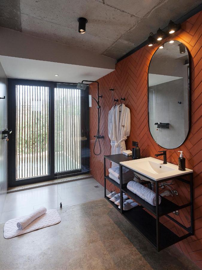 Eolia Sustainable Design Hotel Манта Екстер'єр фото
